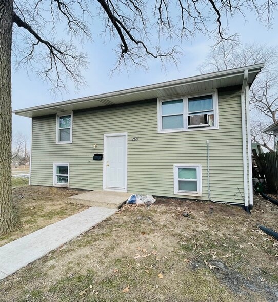 1355 S 7th Ave, Kankakee, IL for sale - Building Photo - Image 3 of 15