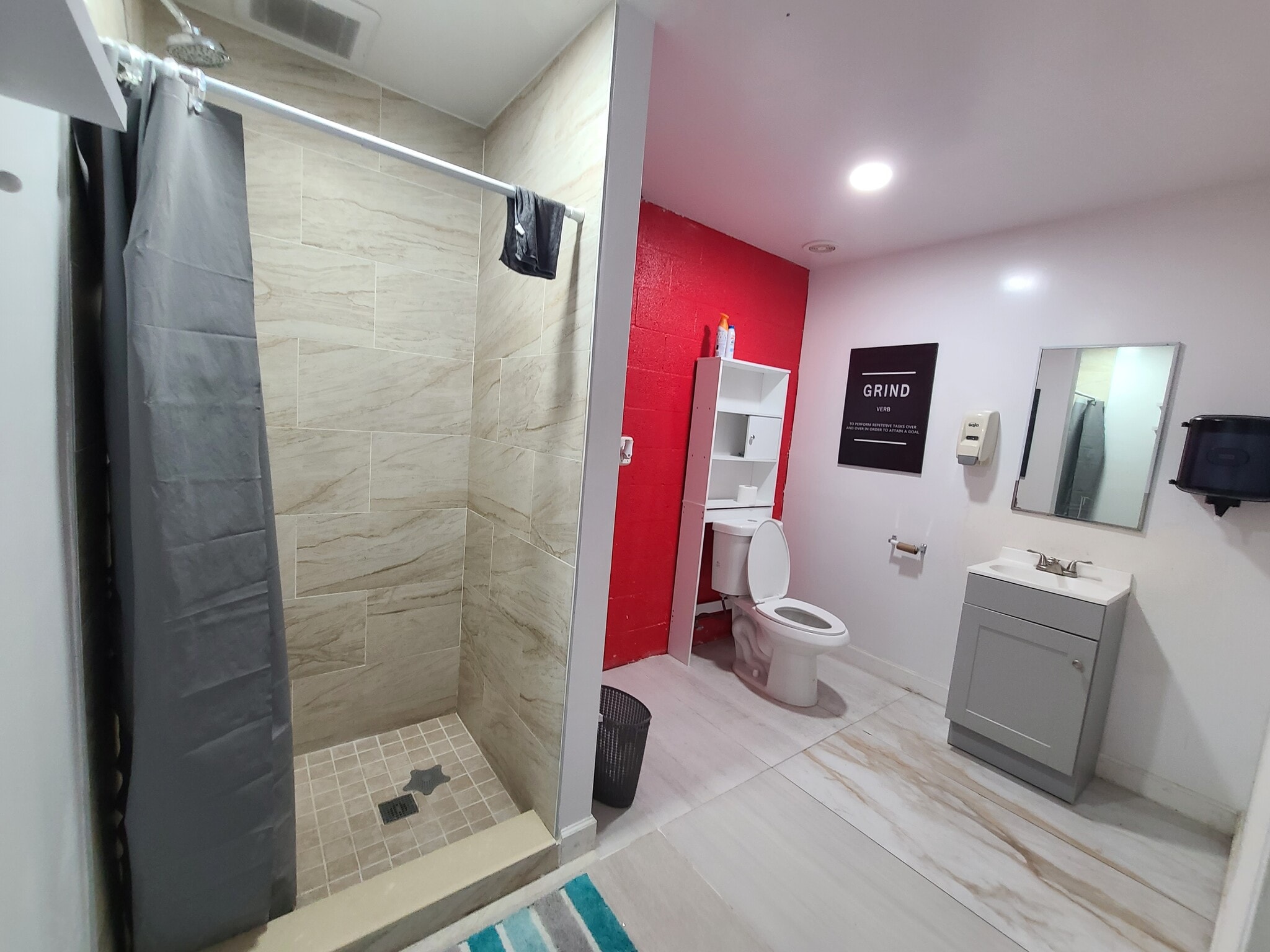 4980 NW 165th St, Miami Gardens, FL for sale Interior Photo- Image 1 of 7