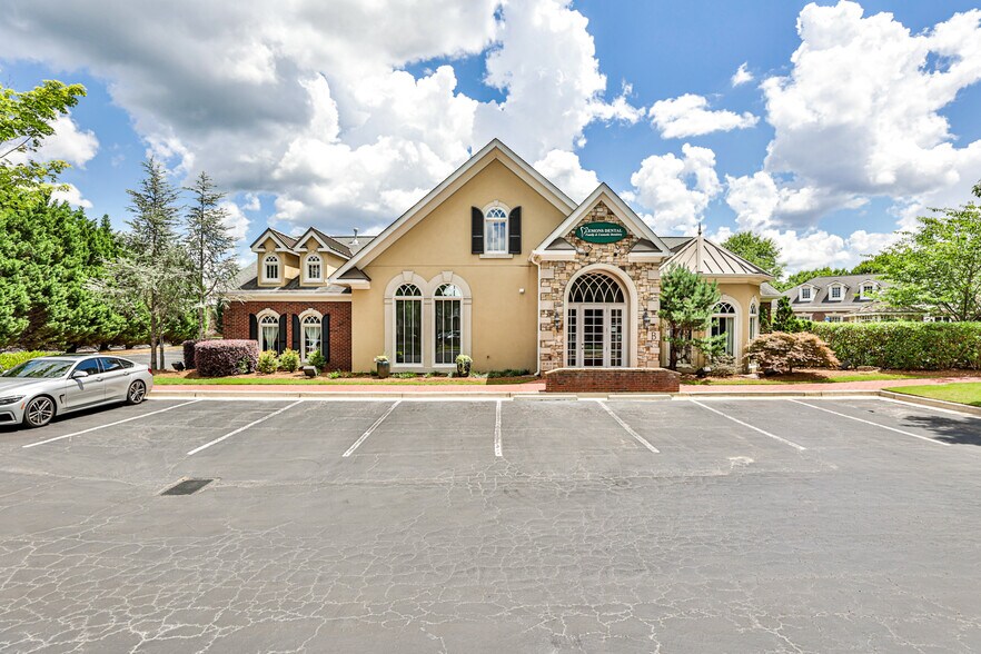 4060 Johns Creek Pky, Suwanee, GA for sale - Building Photo - Image 1 of 1