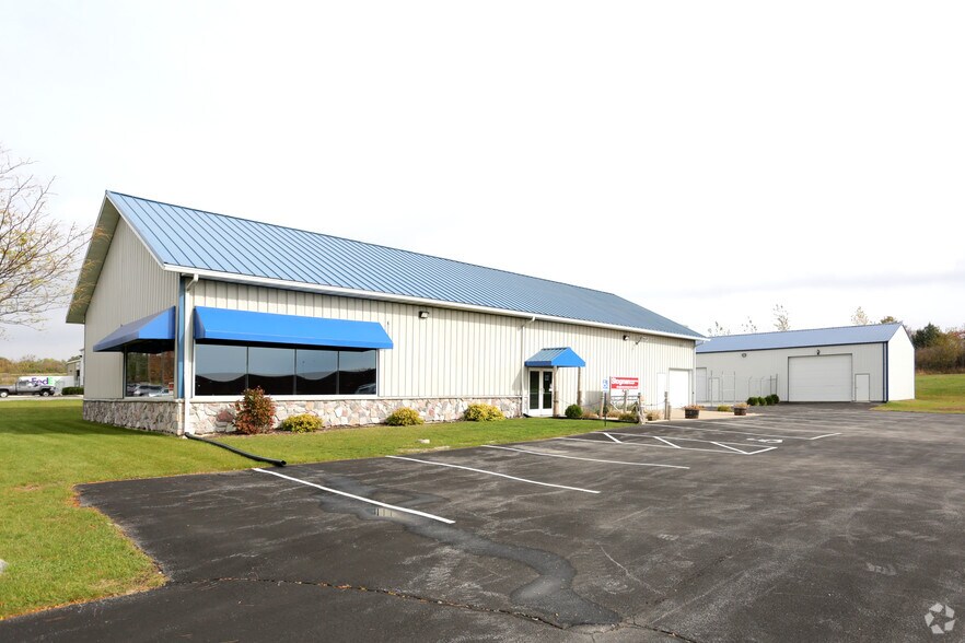 6545 4th St Sw, Cedar Rapids, IA for sale - Primary Photo - Image 1 of 1