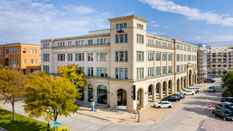 Frisco Square - C4 - Convenience Store