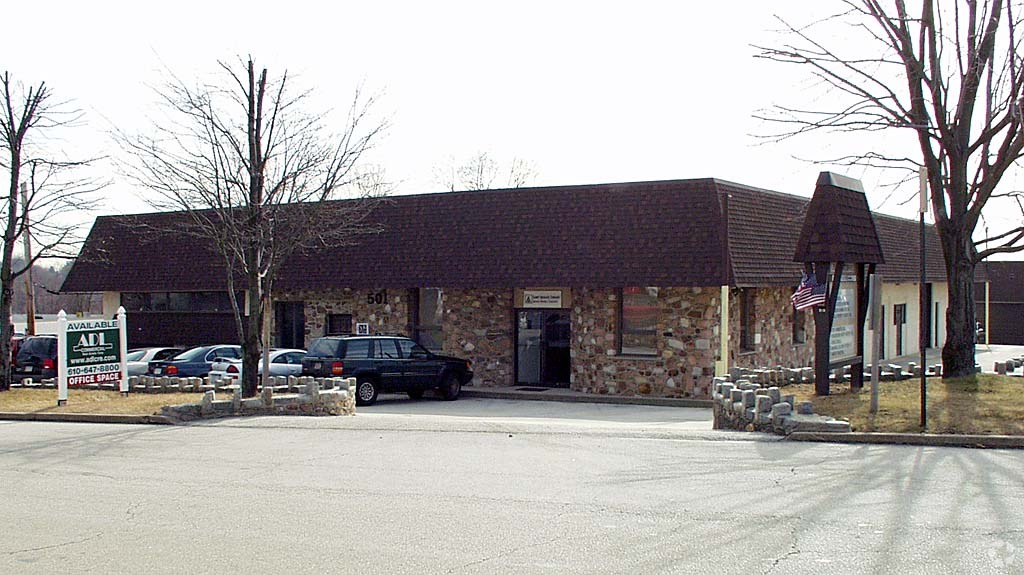 501 Abbott Dr, Broomall, PA for lease Primary Photo- Image 1 of 16