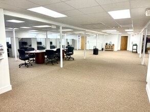 26 Broadway, North Haven, CT for lease Interior Photo- Image 2 of 10