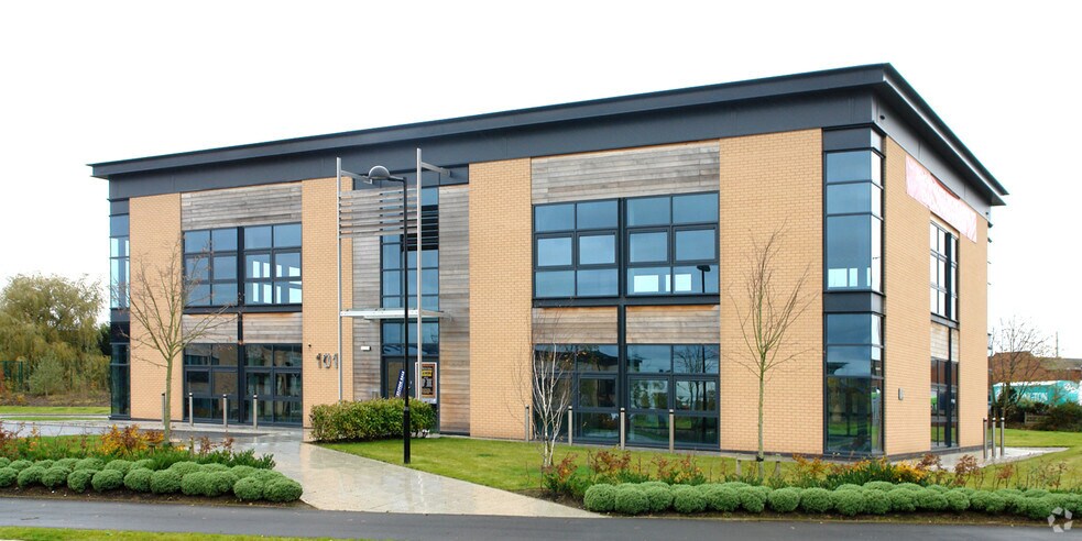 St. Helens Linkway, St. Helens for sale - Primary Photo - Image 1 of 1