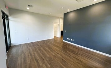 190D Saundersville Rd, Hendersonville, TN for lease Interior Photo- Image 2 of 6