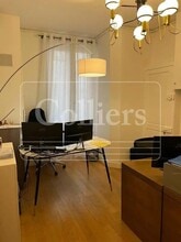 10 Rue Théodule Ribot, Paris for lease Interior Photo- Image 2 of 8