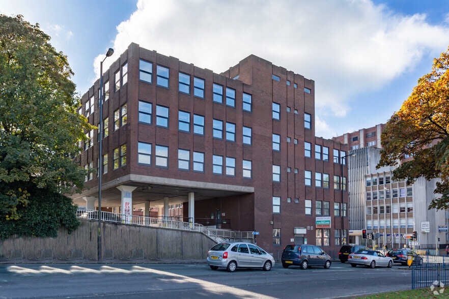 42-46 Waterloo Rd, Wolverhampton for lease - Building Photo - Image 3 of 3
