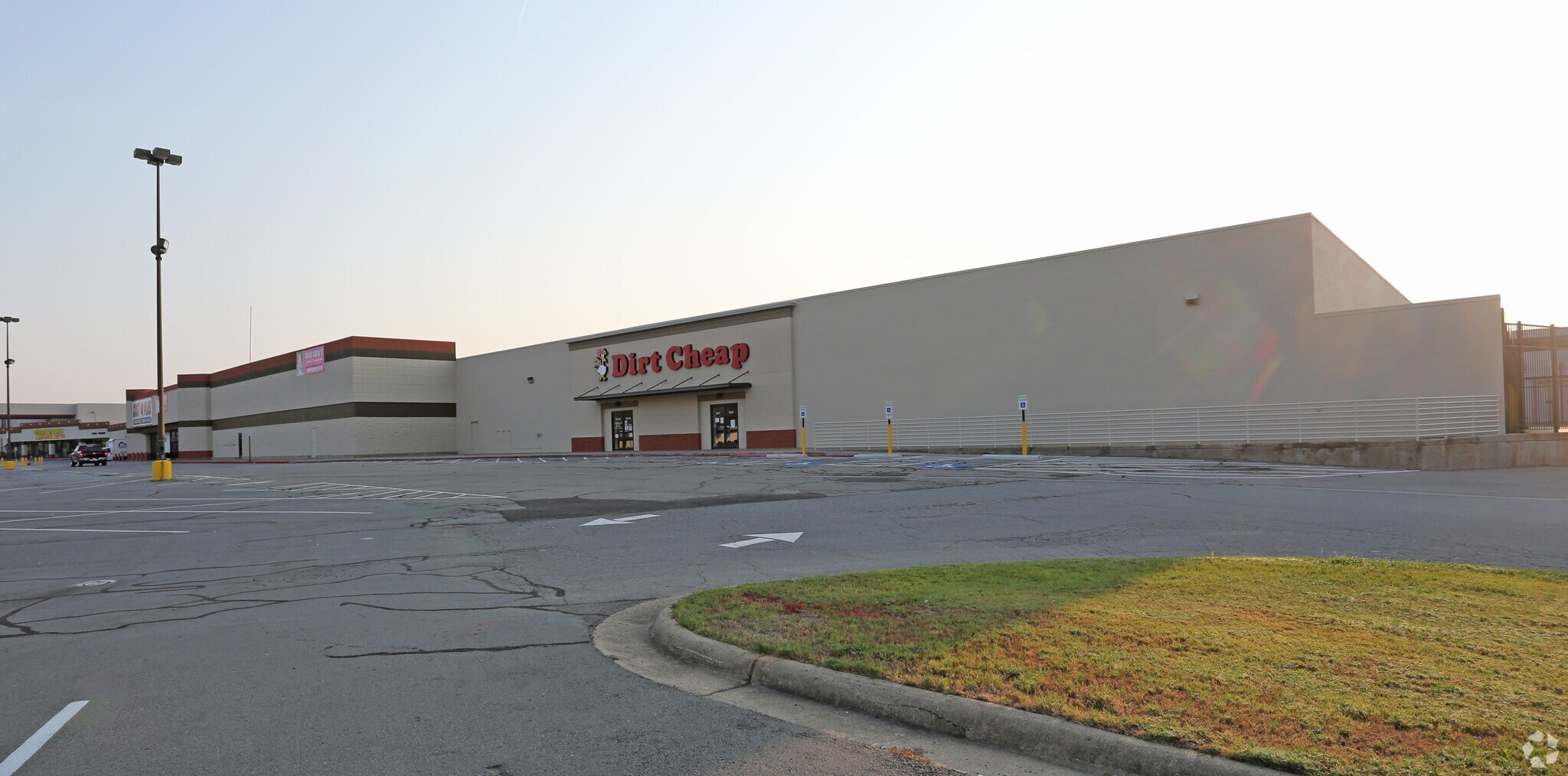 612 JP Wright Loop Rd, Jacksonville, AR for sale Primary Photo- Image 1 of 1