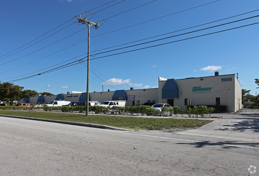 1100 N Florida Mango Rd, West Palm Beach, FL for lease - Primary Photo - Image 1 of 27