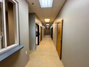 644 Migaldi Ln, Lansing, MI for lease Interior Photo- Image 2 of 16