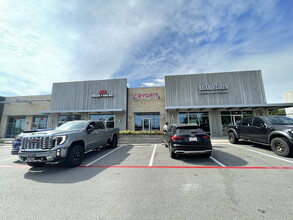 15501 W 71 Hwy, Bee Cave, TX for lease Building Photo- Image 1 of 1