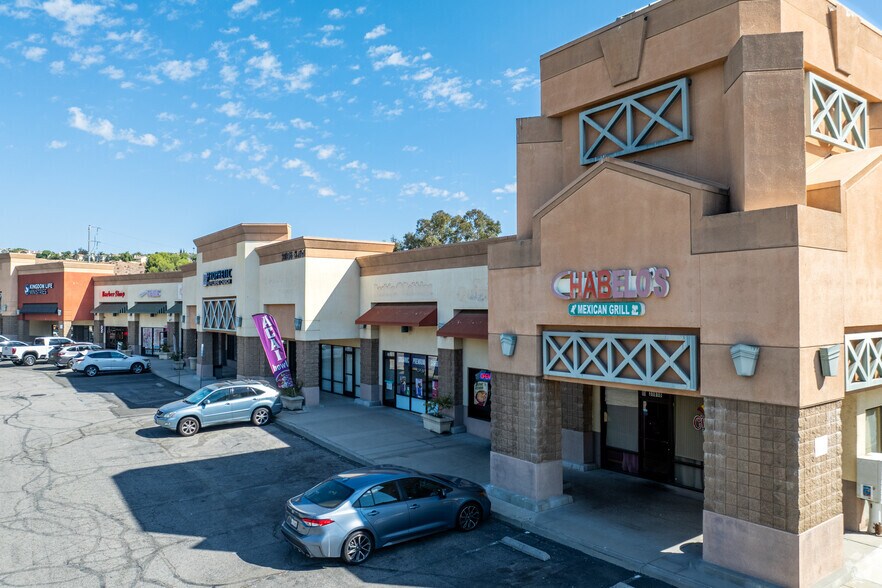 31818-31940 Castaic Rd, Castaic, CA for sale - Primary Photo - Image 1 of 6