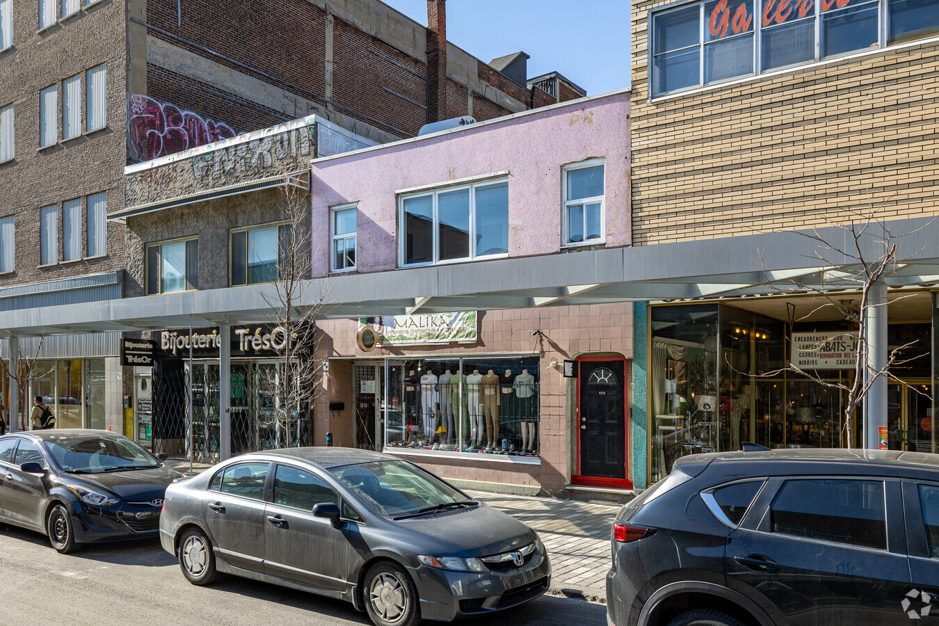 6974 Rue Saint-Hubert, Montréal, QC H2S 2M9 | LoopNet