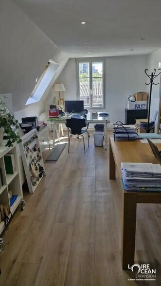Office in La Baule-Escoublac for lease - Interior Photo - Image 1 of 2