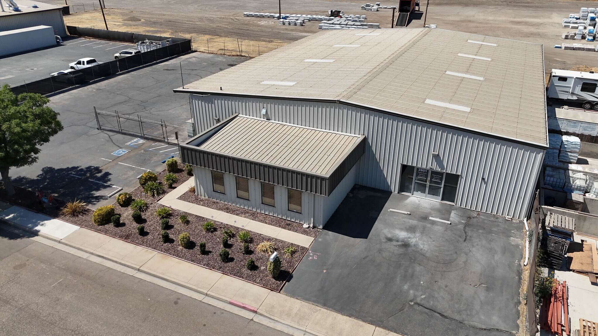 2801 Lassiter Ln, Turlock, CA for lease Building Photo- Image 1 of 13