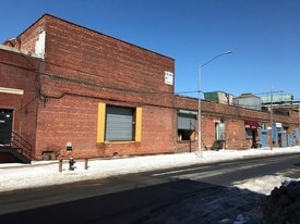 4320 35th St, Long Island City NY - Warehouse