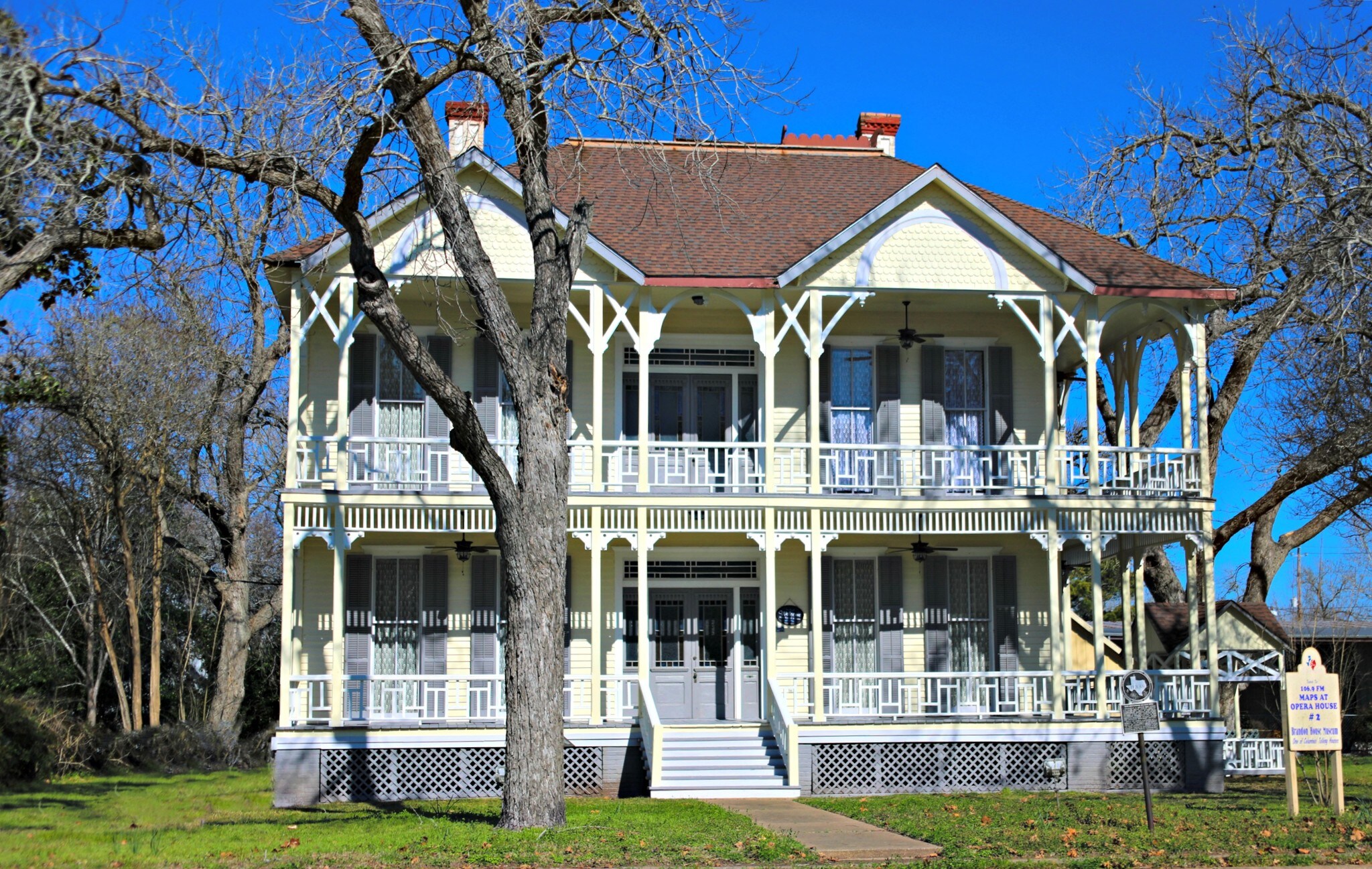 616 Walnut St, Columbus, TX for sale Building Photo- Image 1 of 1