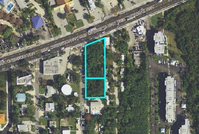 Overseas Hwy, Marathon, FL for sale - Building Photo - Image 1 of 1