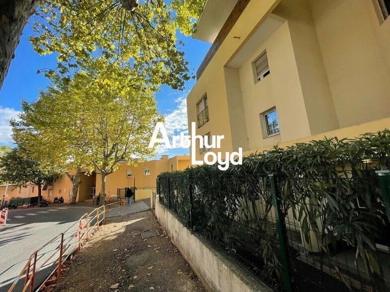 Office in Grasse for sale - Building Photo - Image 1 of 8