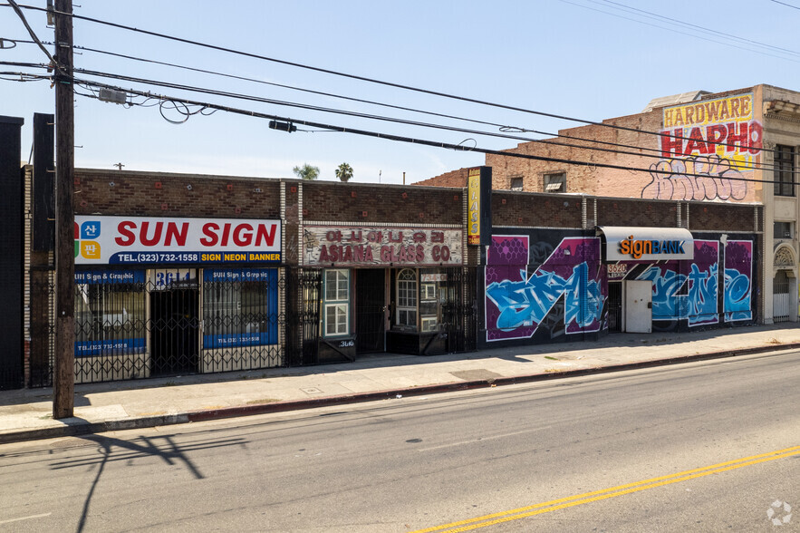 3614 W Pico Blvd, Los Angeles, CA for sale - Building Photo - Image 1 of 19