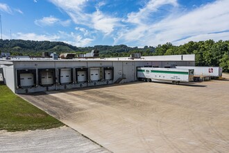 111 Security Pky, New Albany, IN for lease Building Photo- Image 2 of 2