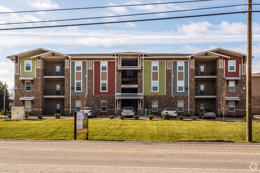 1604 E Main St, Murfreesboro, TN for sale - Building Photo - Image 1 of 1