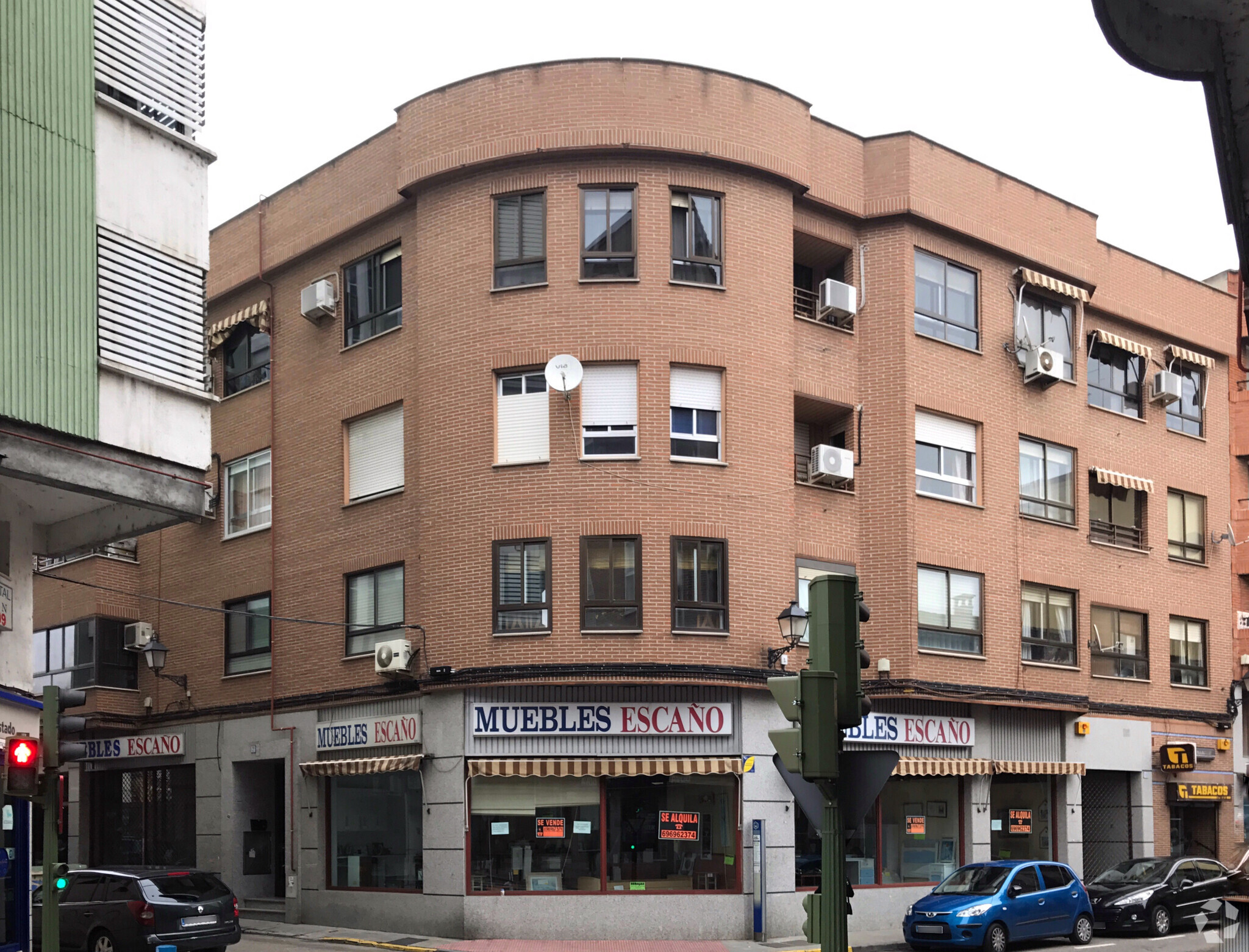 Calle Poeta Rafael Morales, 2, Talavera De La Reina, Toledo for sale Building Photo- Image 1 of 3