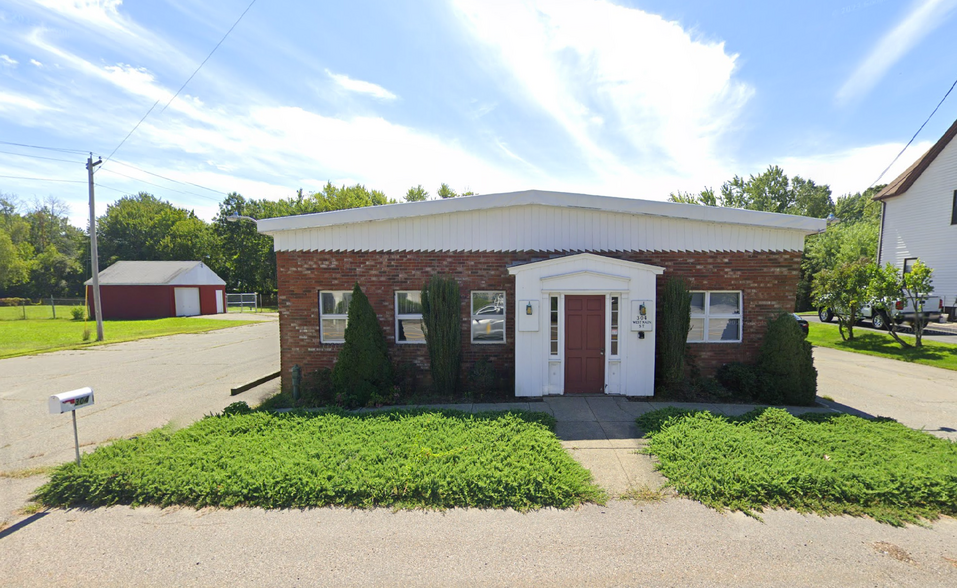 304 W Main St, Norton, MA for lease - Primary Photo - Image 1 of 2