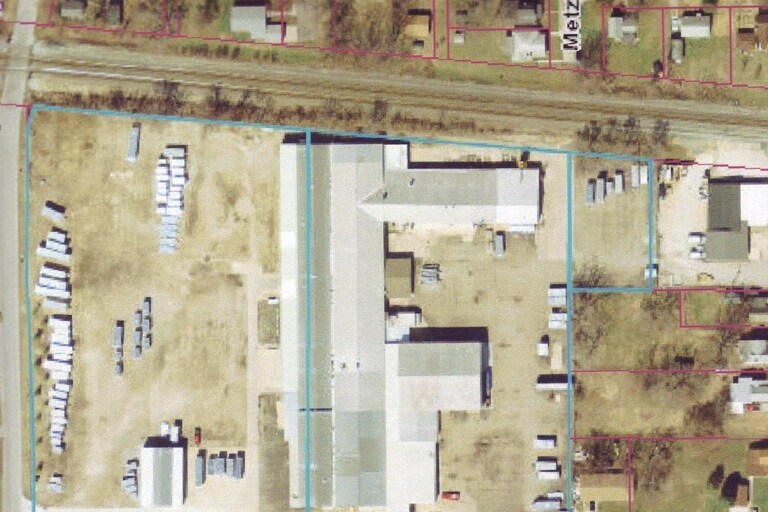 504 W Randolph St, Nappanee, IN for sale Building Photo- Image 1 of 1