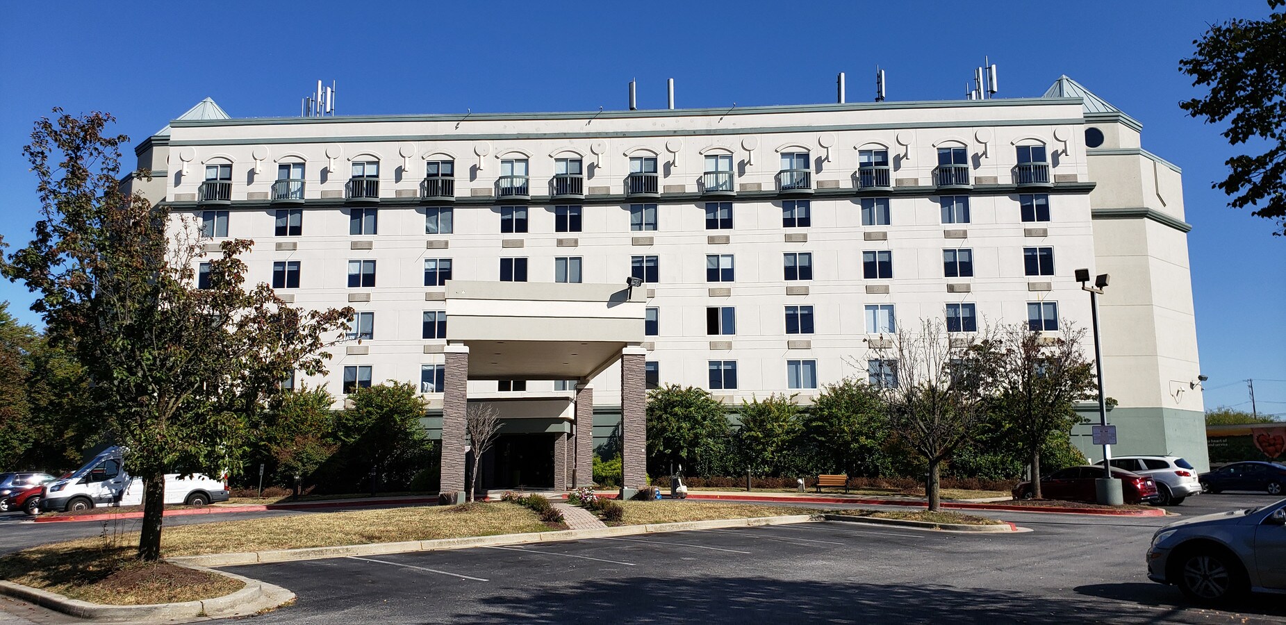 9421 Largo Dr W, Largo, MD, 20774 Hotel Property For Sale