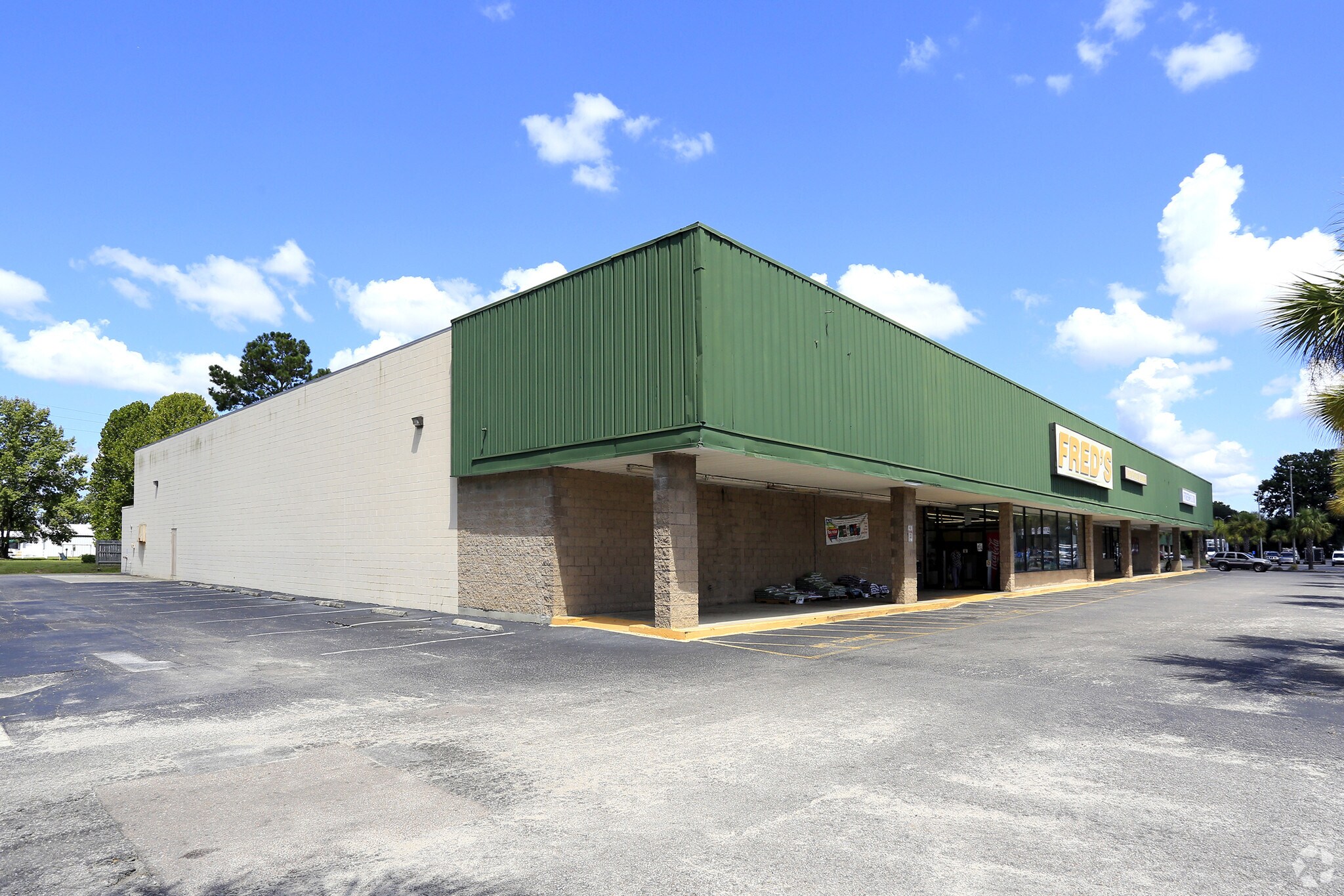 113 College Park Rd, Ladson, SC 29456 College Park Center