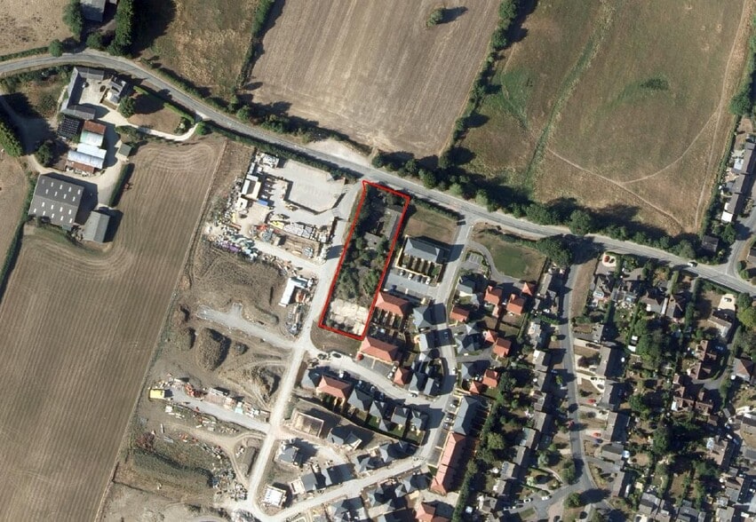 Highworth Rd, Faringdon for sale - Building Photo - Image 1 of 5