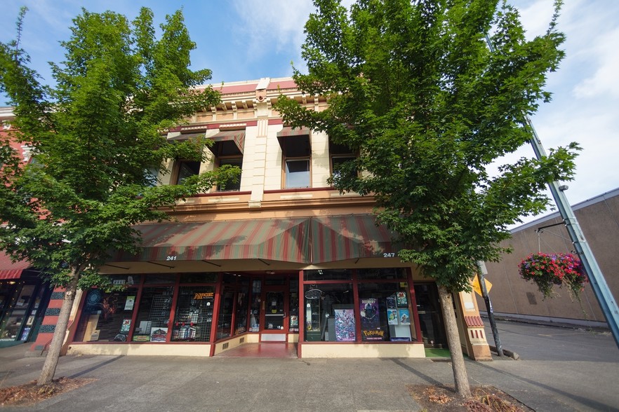 247 Commercial St NE, Salem, OR for sale - Building Photo - Image 1 of 1