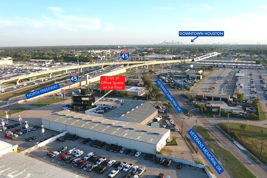 8245 North Fwy, Houston, TX for lease - Building Photo - Image 3 of 26