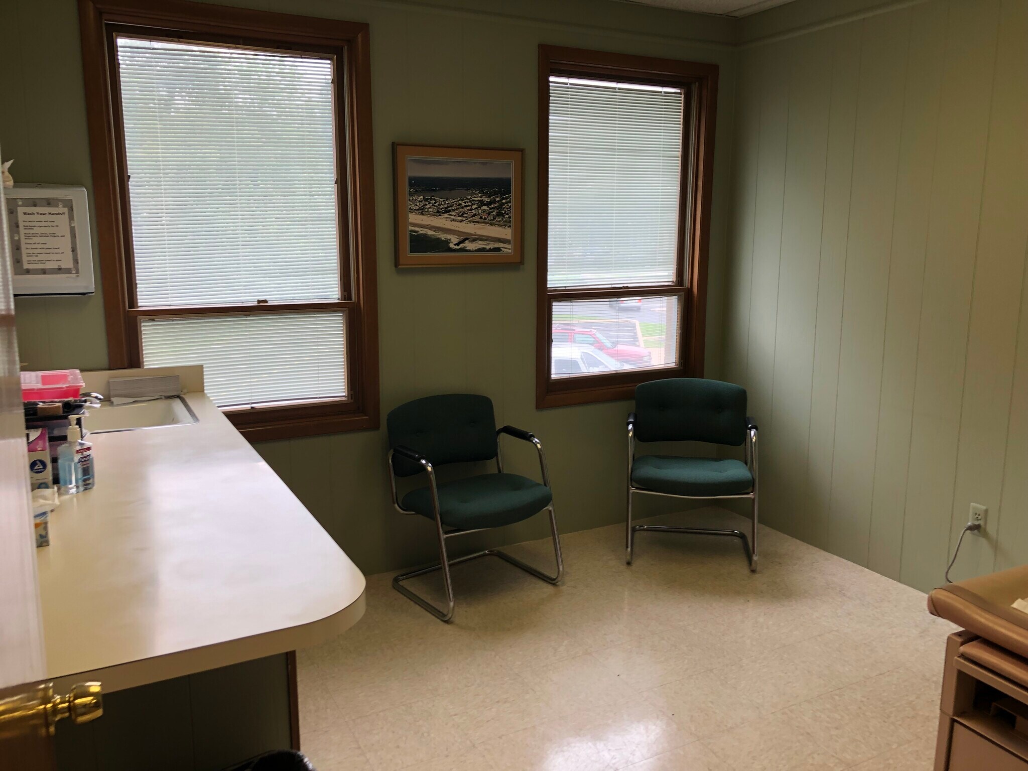 9 Hospital Dr, Toms River, NJ 08755 Office for Sale