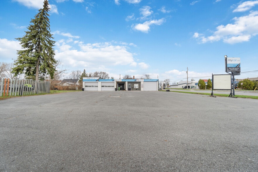 1180 Pitt, Cornwall, ON for sale - Building Photo - Image 3 of 18