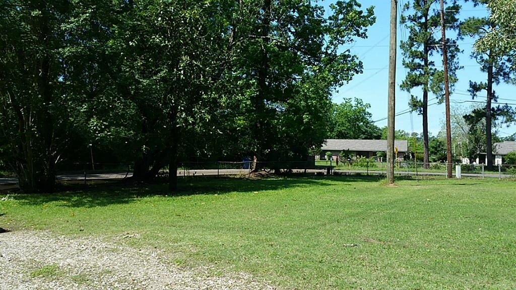 1591 Hope Rd, Conroe, TX for sale Primary Photo- Image 1 of 1