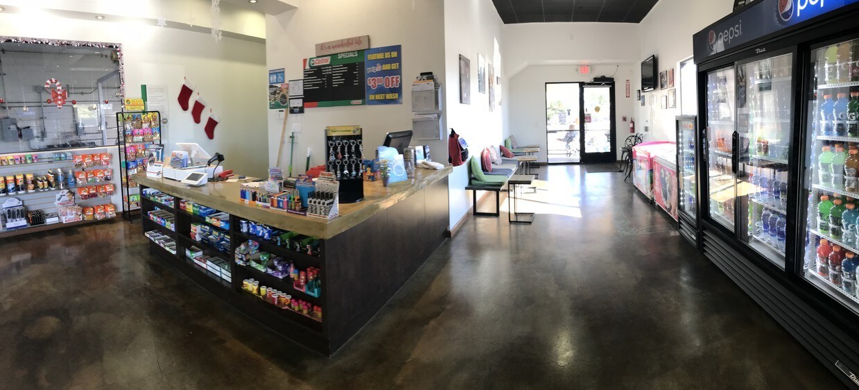 20570 Bear Valley Rd, Apple Valley, CA 92308 Former Apple Valley Auto