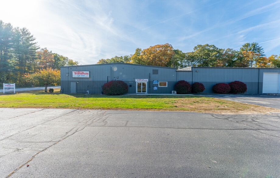 429 Lake Rd, Killingly, CT for lease - Building Photo - Image 1 of 21