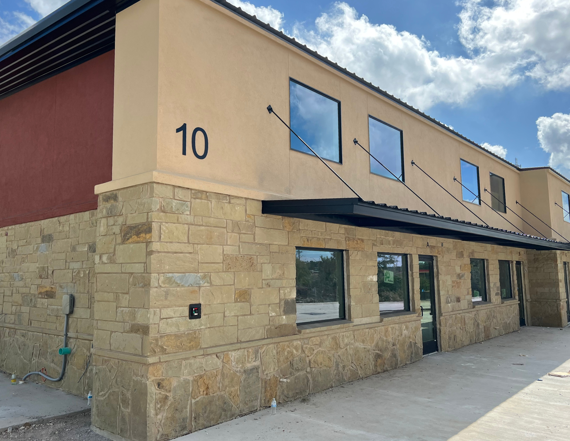 720 S Bell Blvd, Cedar Park, TX for lease Building Photo- Image 1 of 8