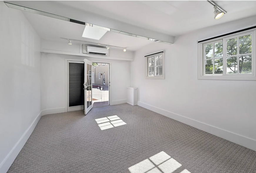 417 E Palace Ave, Santa Fe, NM for lease - Building Photo - Image 3 of 9