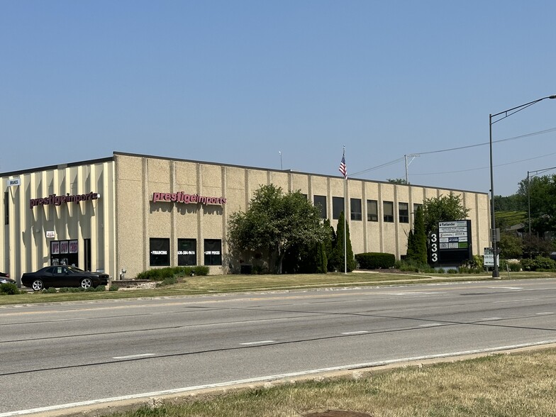 333 N Randall Rd, St Charles, IL for lease - Building Photo - Image 3 of 8