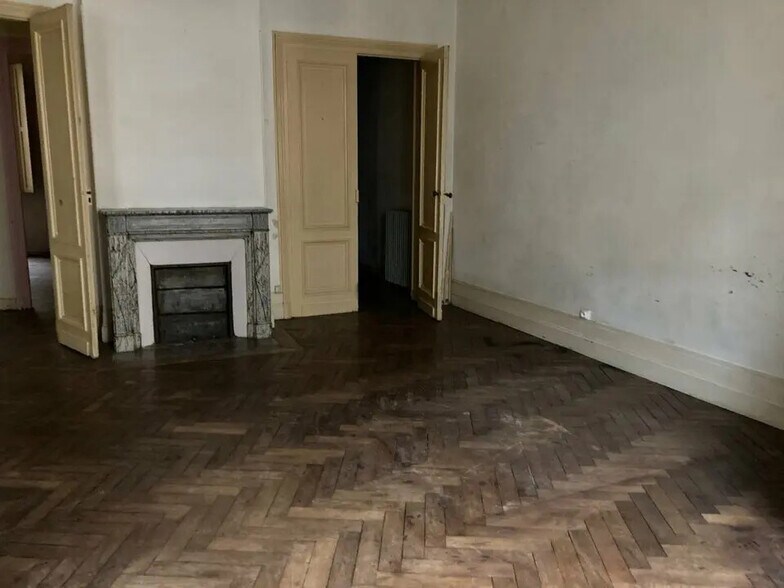 Office in Bordeaux for sale - Interior Photo - Image 3 of 19