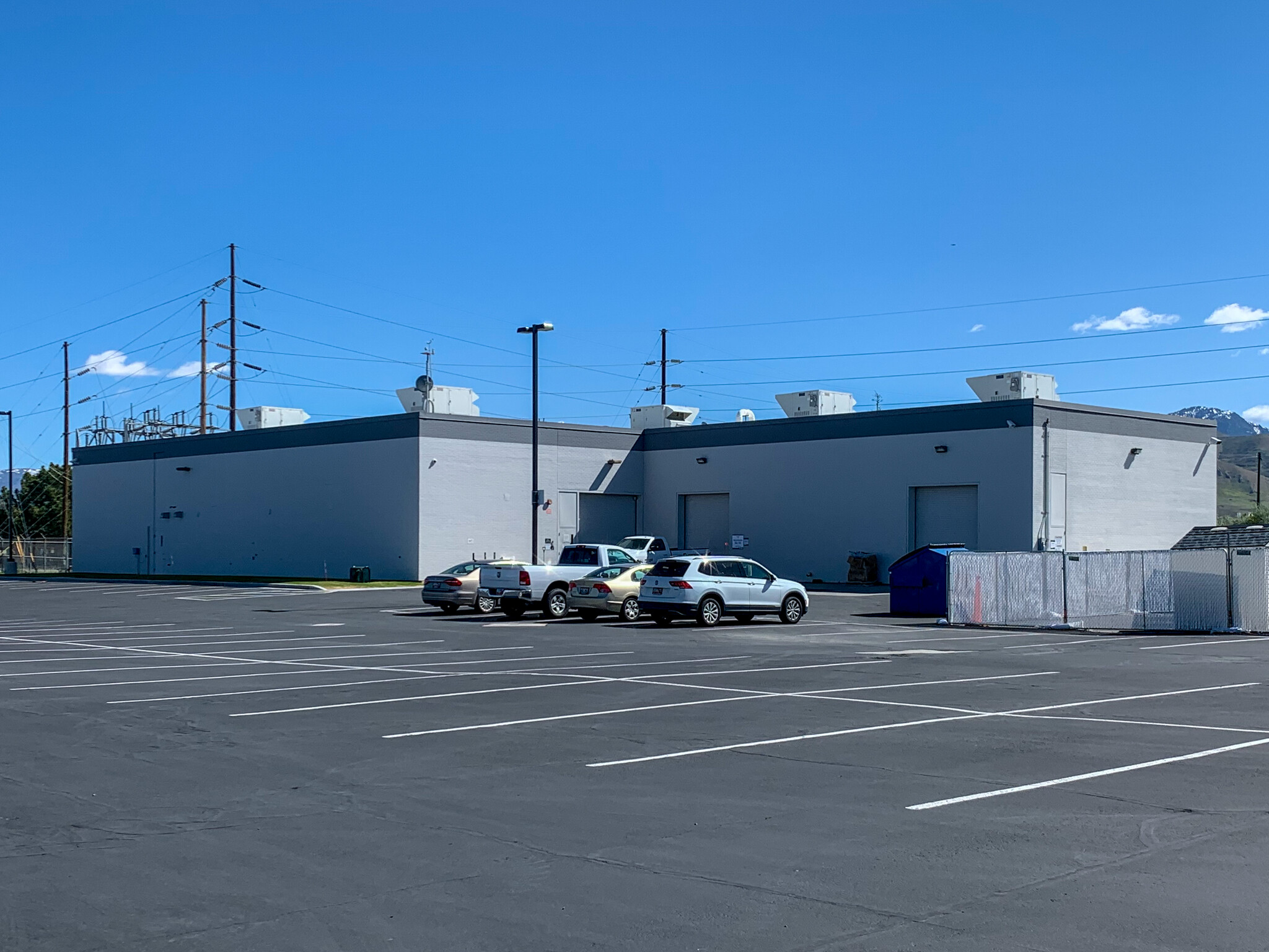 280 North 2200 West, Salt Lake City, UT for lease Building Photo- Image 1 of 4