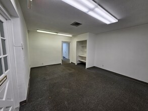 4330 W Broward Blvd, Plantation, FL for lease Interior Photo- Image 2 of 6