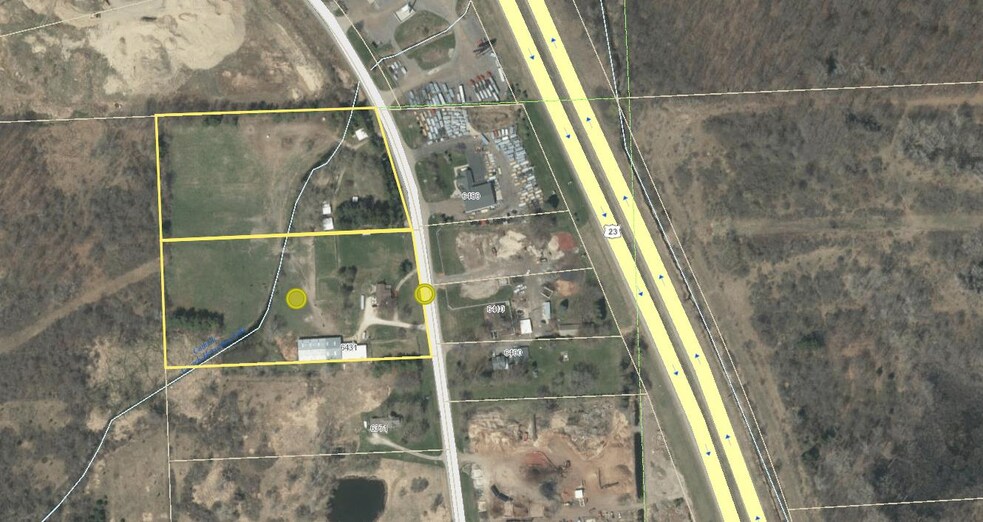 6431 Whitmore Lake Rd, Whitmore Lake, MI 48189