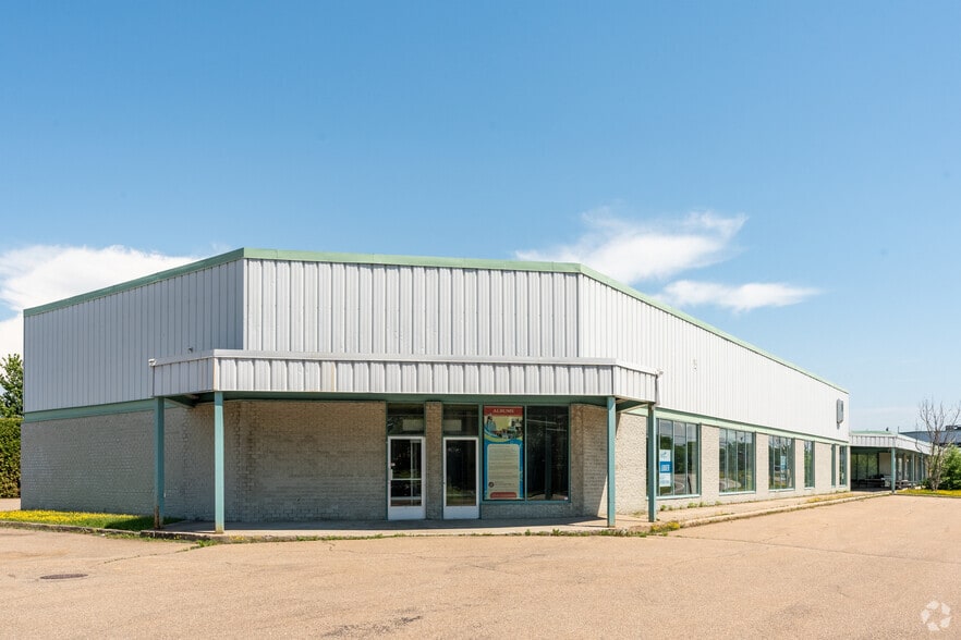 4780 Rue Saint-Félix, Saint-augustin-de-desmaures, QC for lease - Building Photo - Image 2 of 3