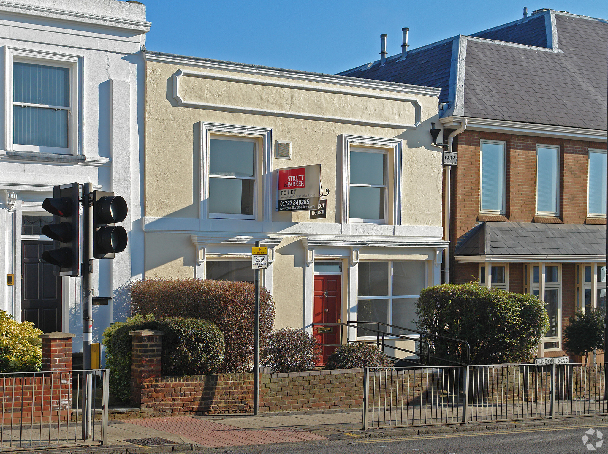 63 London Rd, St Albans for sale Primary Photo- Image 1 of 1