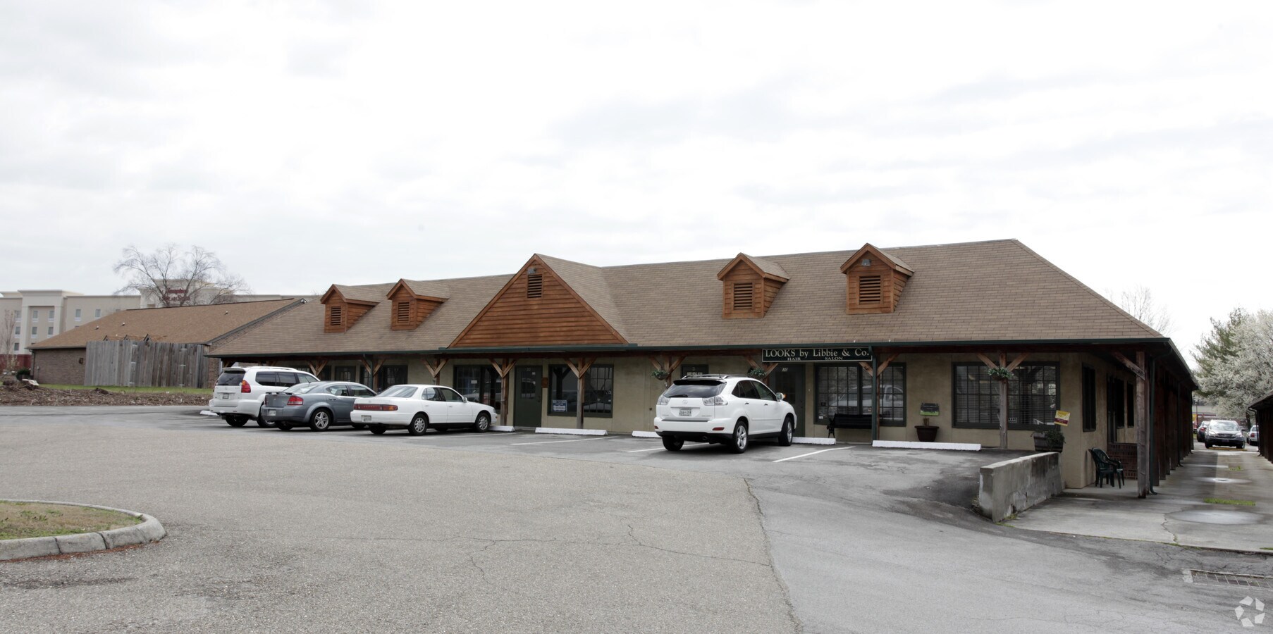 620 Campbell Station Rd, Knoxville, TN 37934