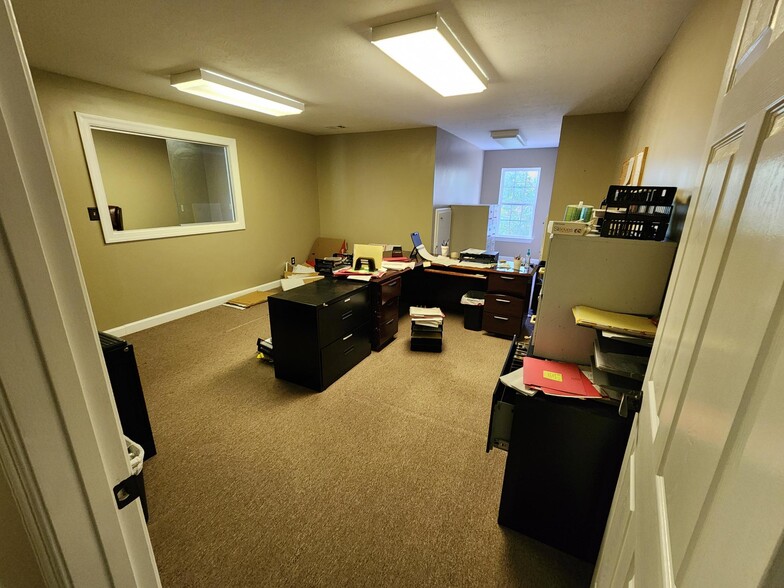 800 Oakhurst Dr, Evans, GA for lease - Interior Photo - Image 3 of 25